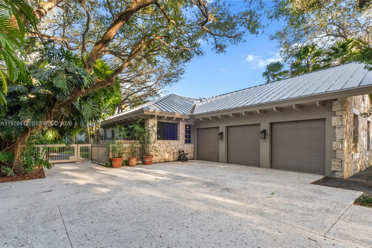 10225 Coral Creek Rd, Coral Gables FL 33156