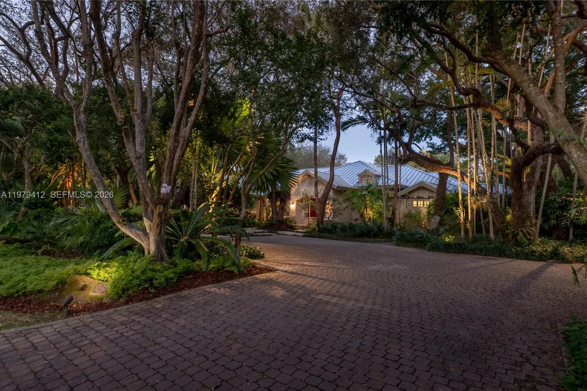 10225 Coral Creek Rd, Coral Gables FL 33156