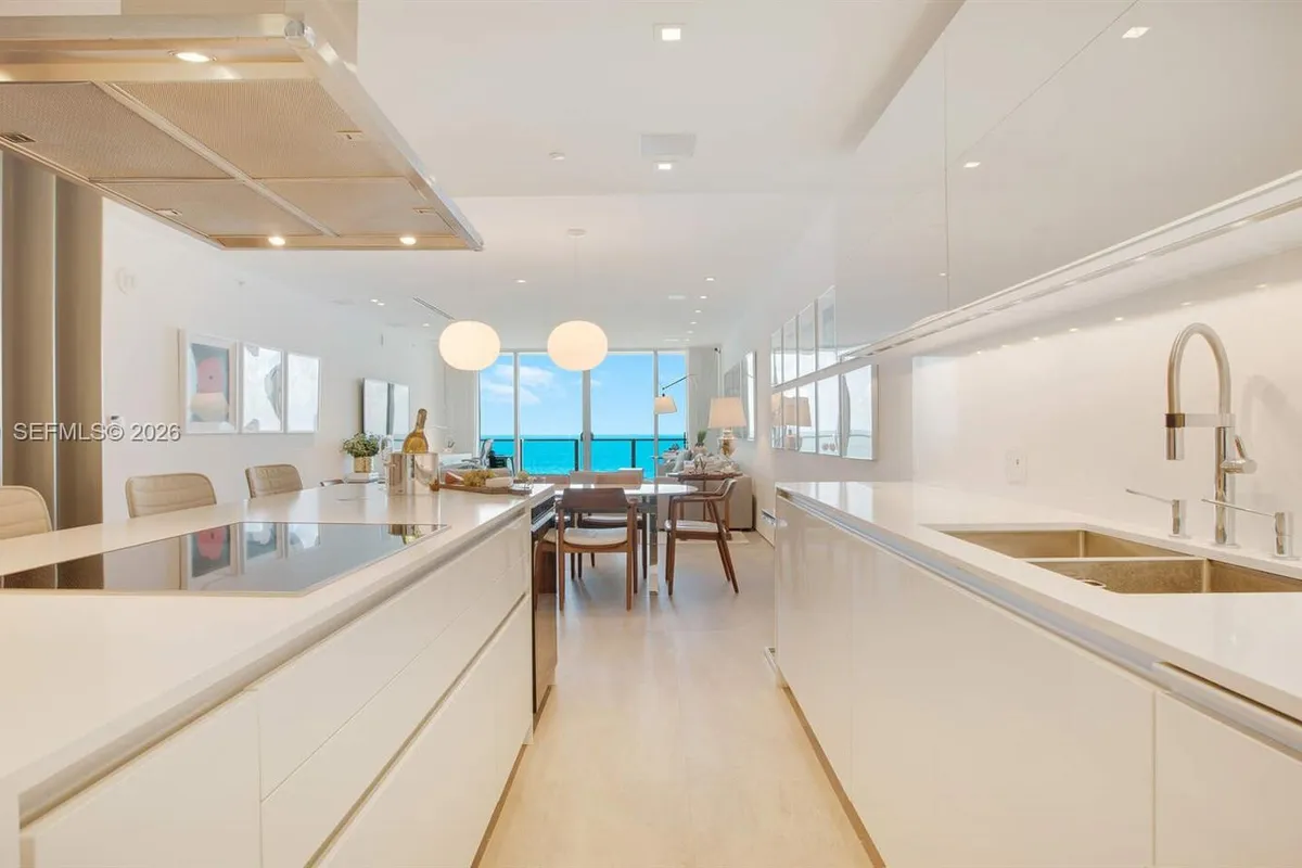 350 Ocean Dr # 1006N, Key Biscayne FL 33149