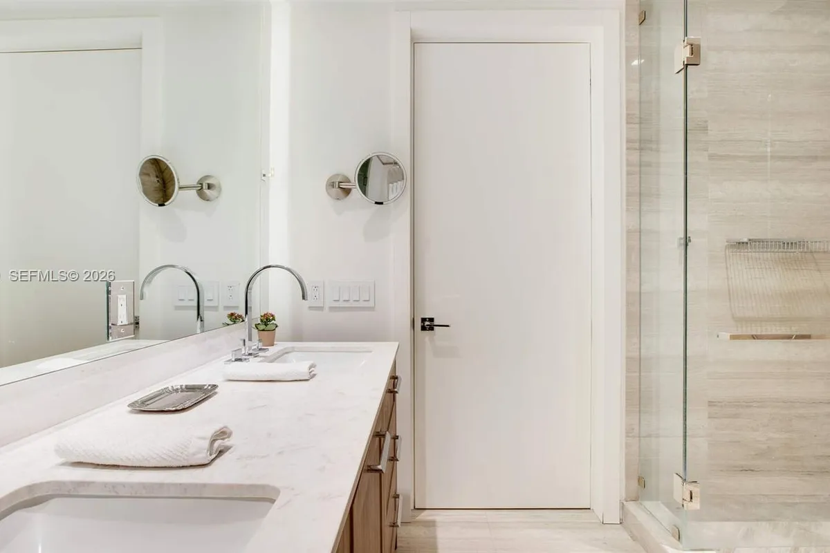 350 Ocean Dr # 1006N, Key Biscayne FL 33149