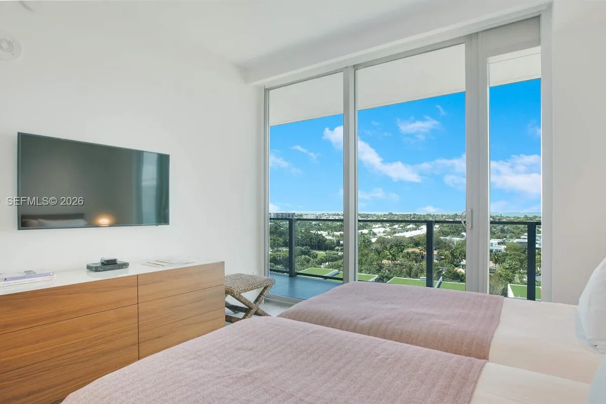 350 Ocean Dr # 1006N, Key Biscayne FL 33149