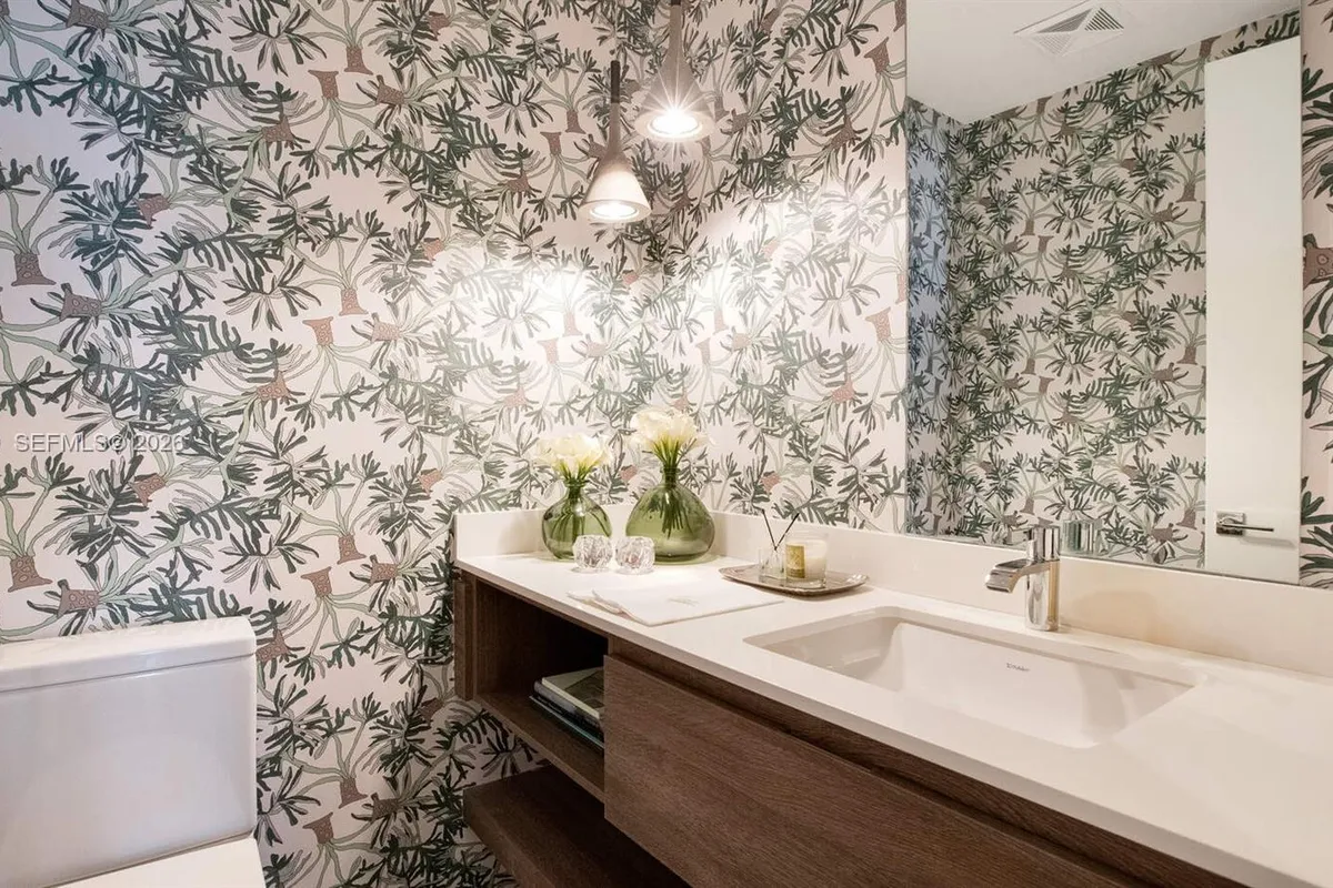 350 Ocean Dr # 1006N, Key Biscayne FL 33149