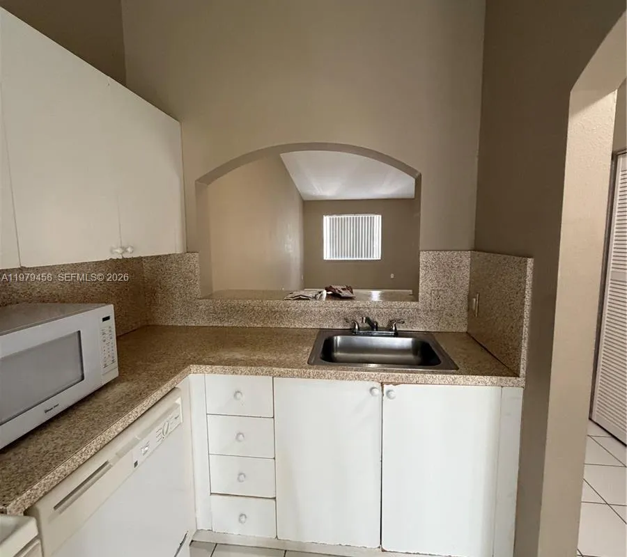 3780 N Jog Rd # 205, West Palm Beach FL 33411