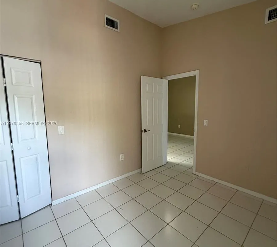 3780 N Jog Rd # 205, West Palm Beach FL 33411