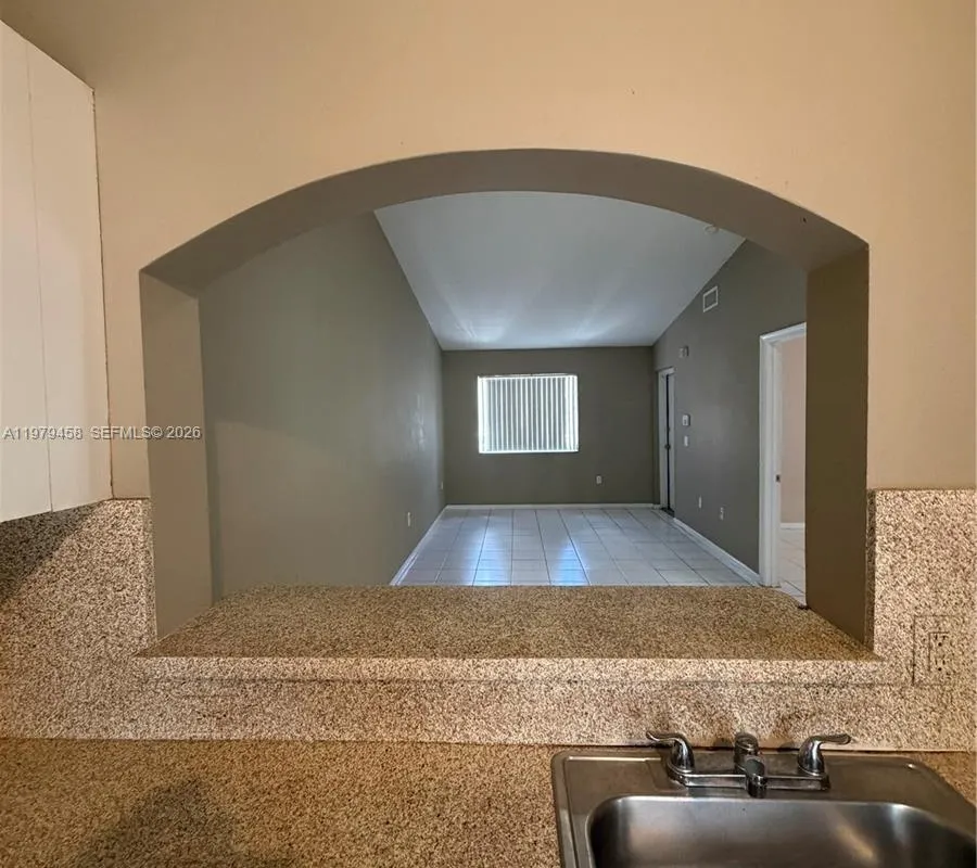 3780 N Jog Rd # 205, West Palm Beach FL 33411