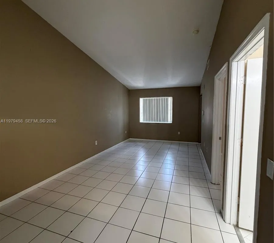 3780 N Jog Rd # 205, West Palm Beach FL 33411