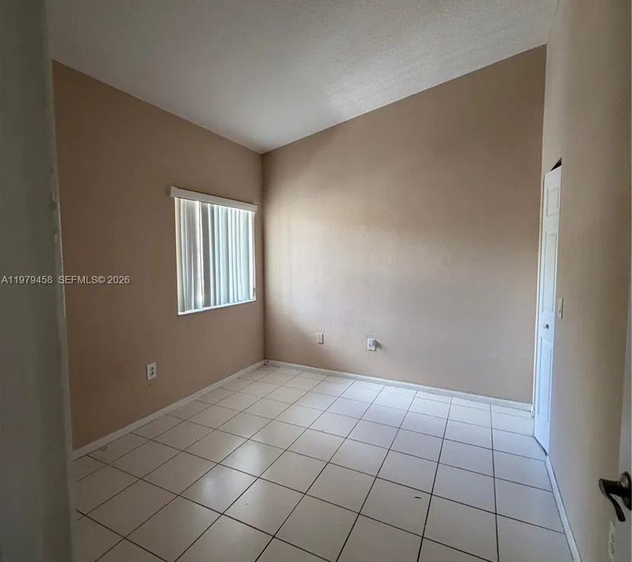 3780 N Jog Rd # 205, West Palm Beach FL 33411