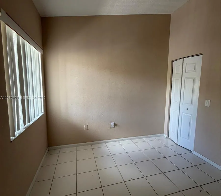 3780 N Jog Rd # 205, West Palm Beach FL 33411