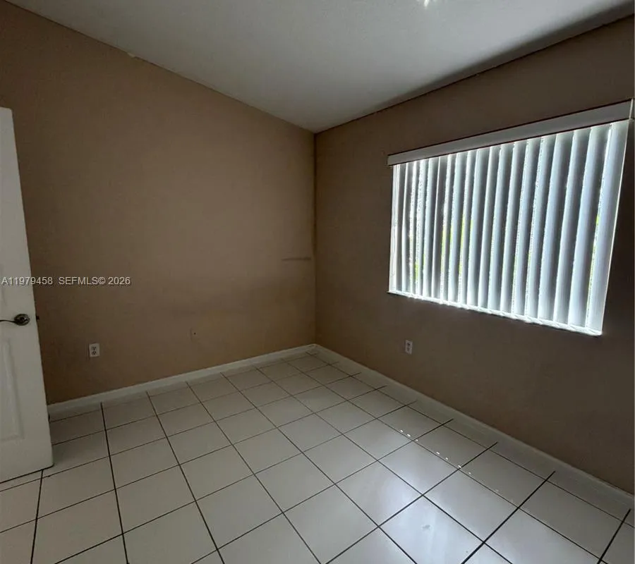 3780 N Jog Rd # 205, West Palm Beach FL 33411