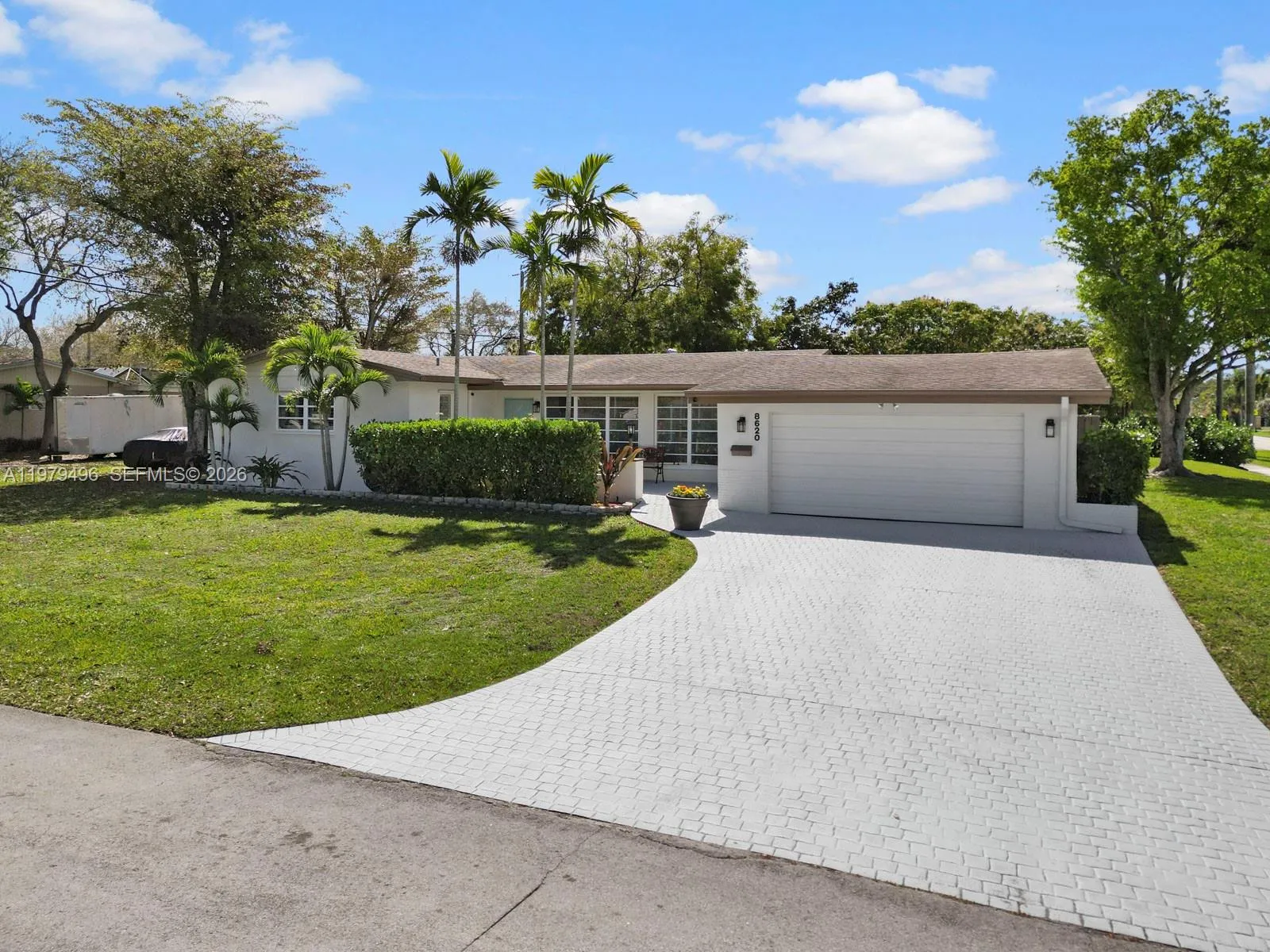 8620 SW 185th Ter, Cutler Bay FL 33157