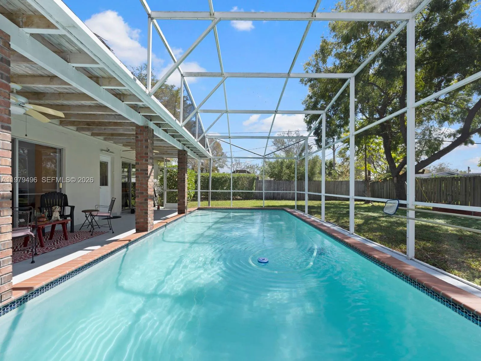 8620 SW 185th Ter, Cutler Bay FL 33157