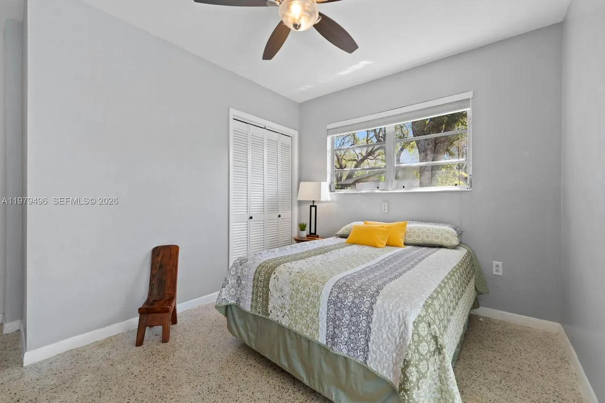 8620 SW 185th Ter, Cutler Bay FL 33157