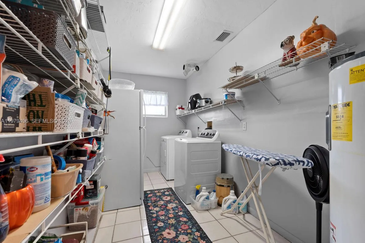 8620 SW 185th Ter, Cutler Bay FL 33157