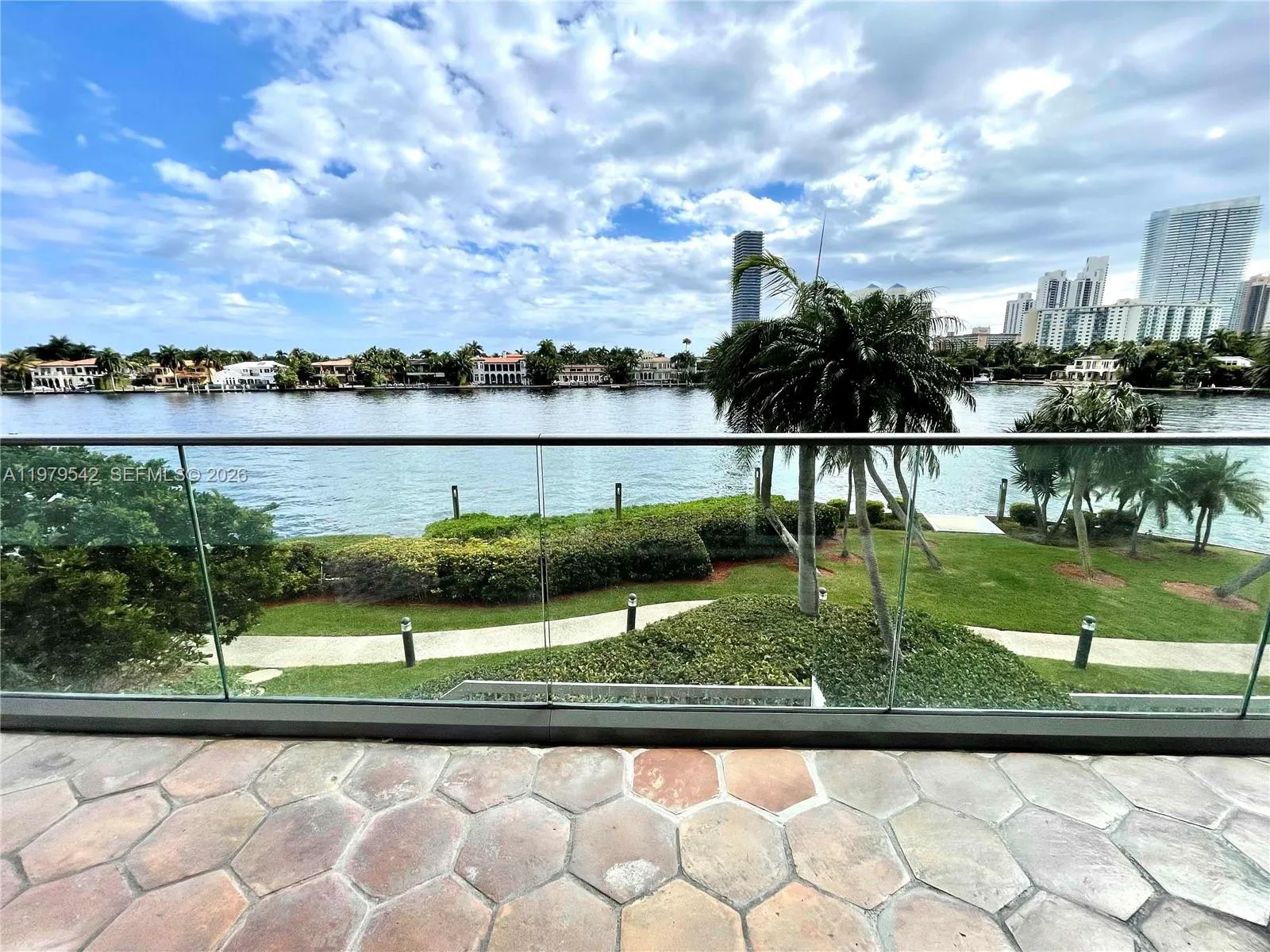 19707 Turnberry Way # 5, Aventura FL 33180