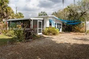 1155 Turkey Creek Ave, Moore Haven FL 33471