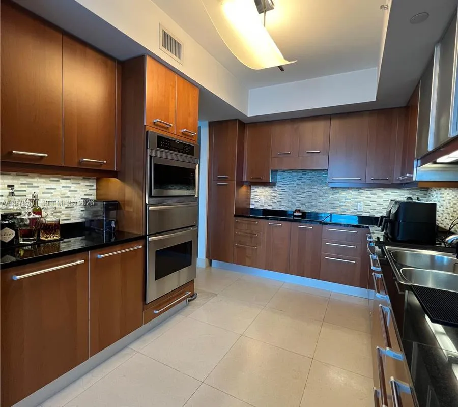 3101 S Ocean Dr # 3102, Hollywood FL 33019