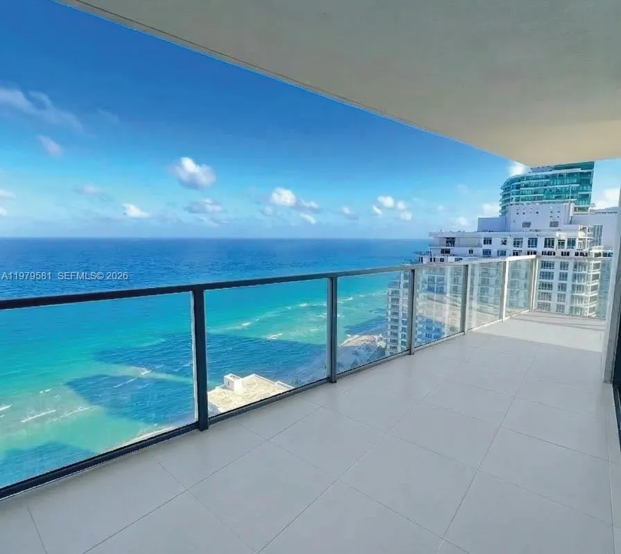 3101 S Ocean Dr # 3102, Hollywood FL 33019