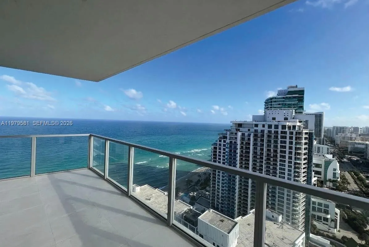 3101 S Ocean Dr # 3102, Hollywood FL 33019