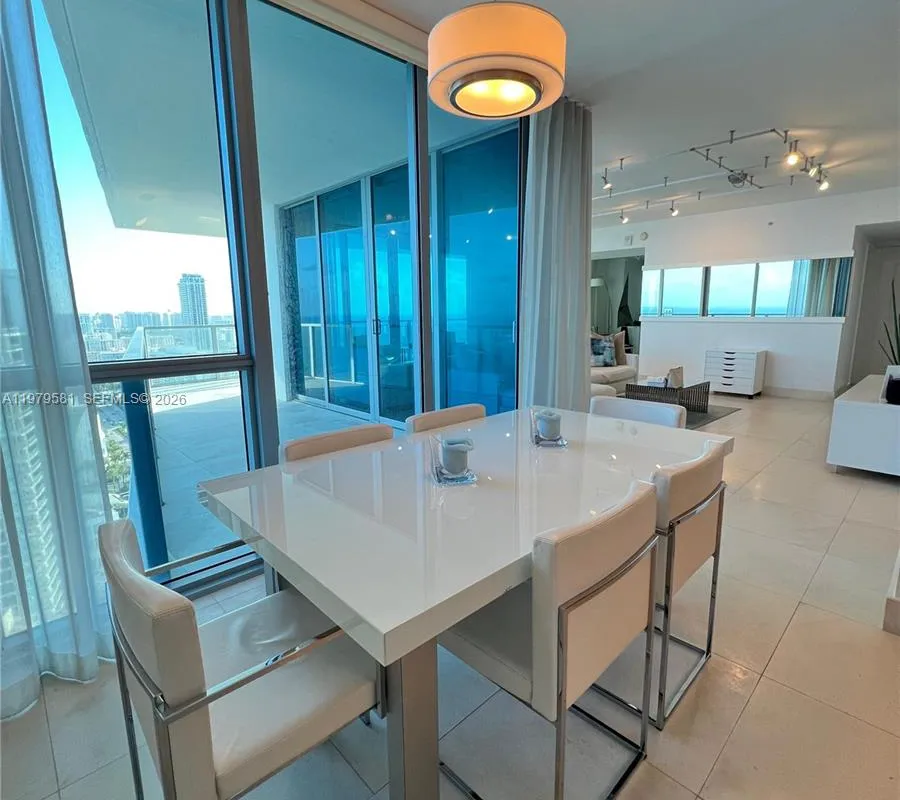 3101 S Ocean Dr # 3102, Hollywood FL 33019