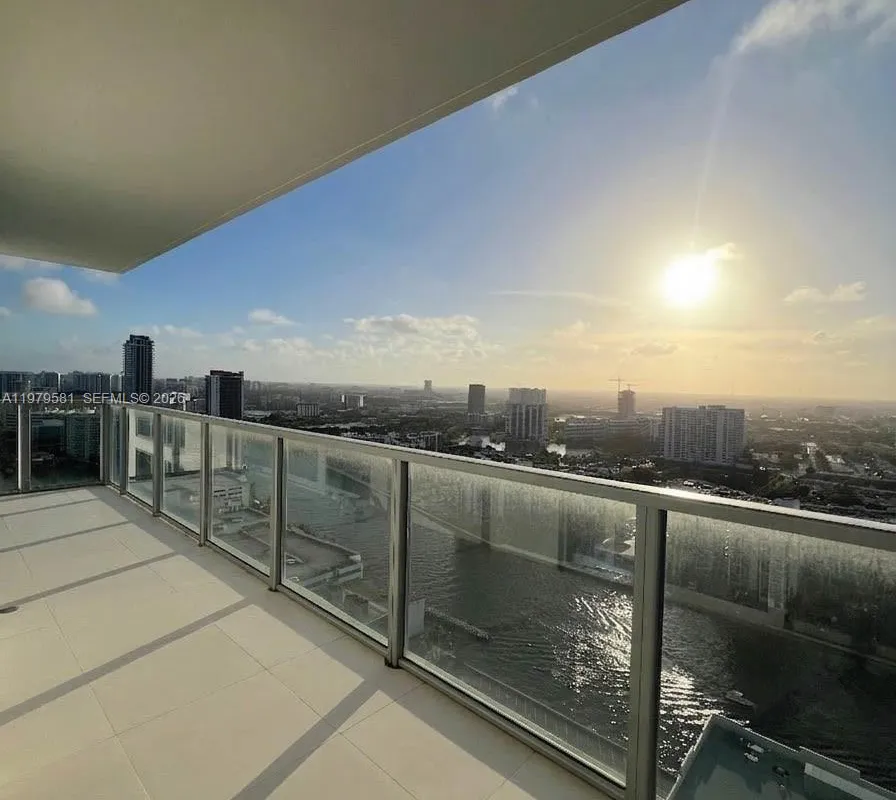 3101 S Ocean Dr # 3102, Hollywood FL 33019