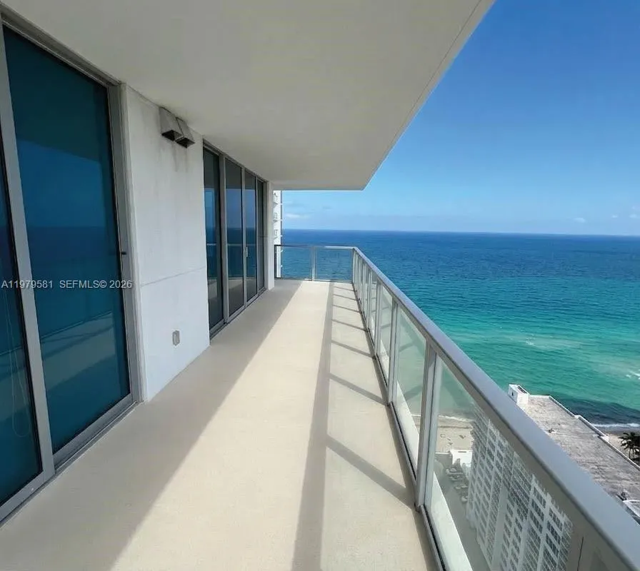 3101 S Ocean Dr # 3102, Hollywood FL 33019