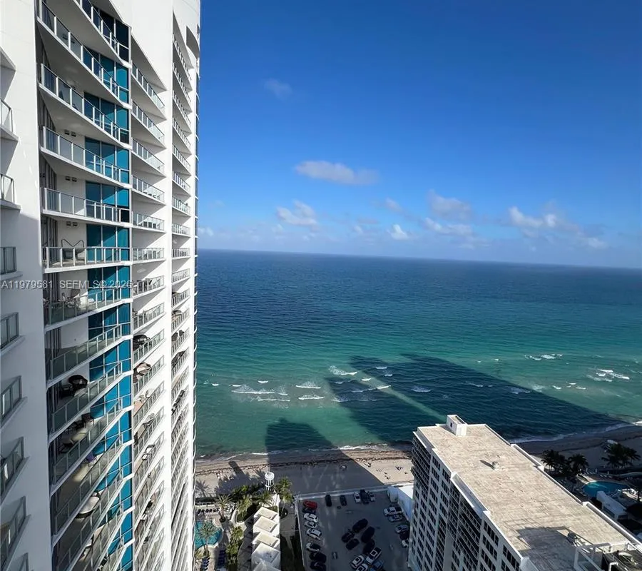 3101 S Ocean Dr # 3102, Hollywood FL 33019