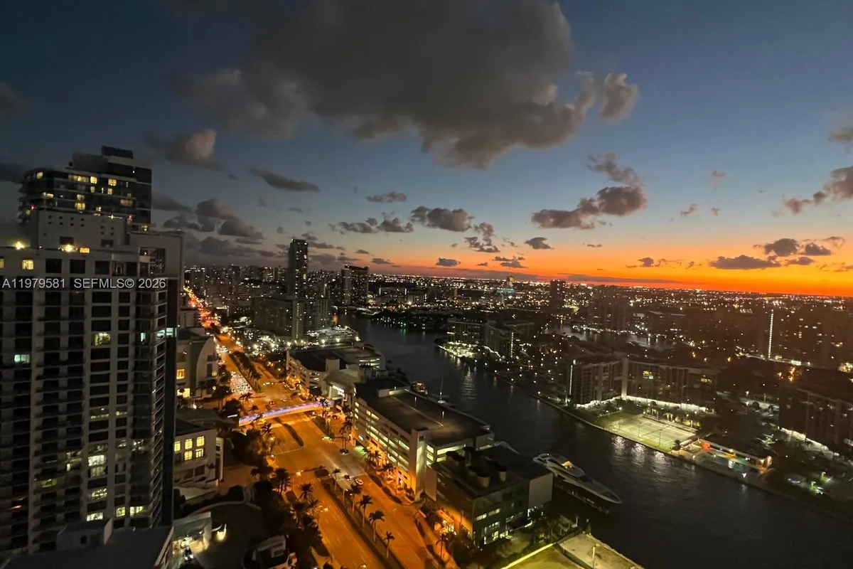 3101 S Ocean Dr # 3102, Hollywood FL 33019