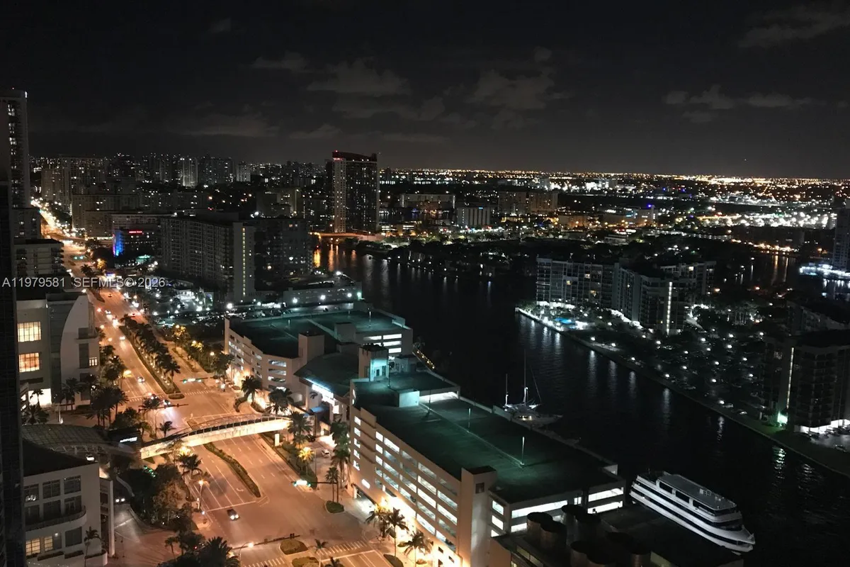 3101 S Ocean Dr # 3102, Hollywood FL 33019