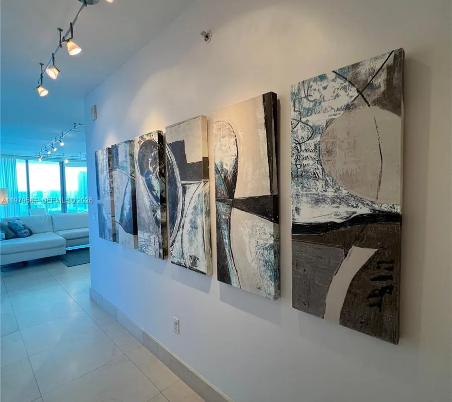 3101 S Ocean Dr # 3102, Hollywood FL 33019