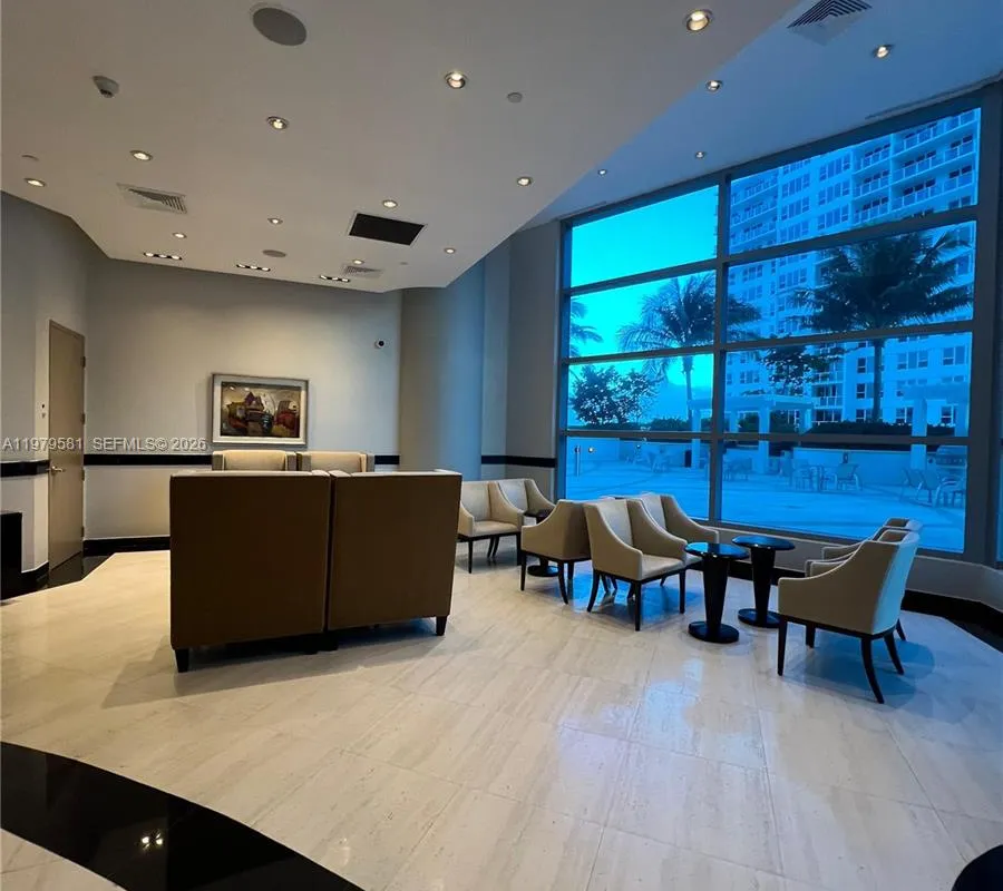 3101 S Ocean Dr # 3102, Hollywood FL 33019