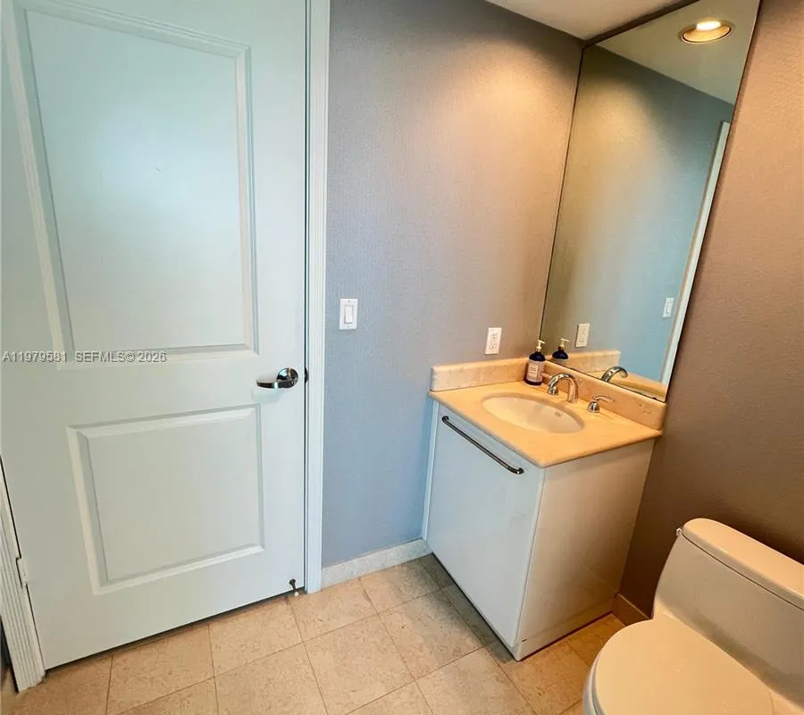 3101 S Ocean Dr # 3102, Hollywood FL 33019