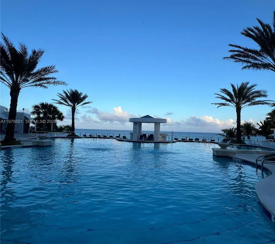 3101 S Ocean Dr # 3102, Hollywood FL 33019