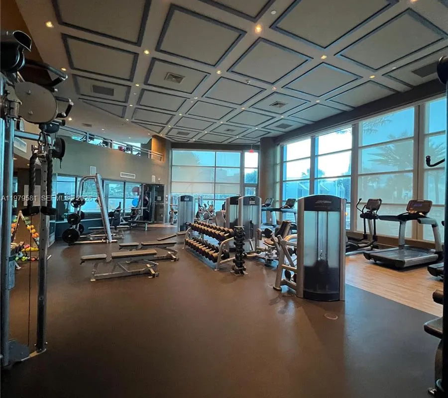 3101 S Ocean Dr # 3102, Hollywood FL 33019