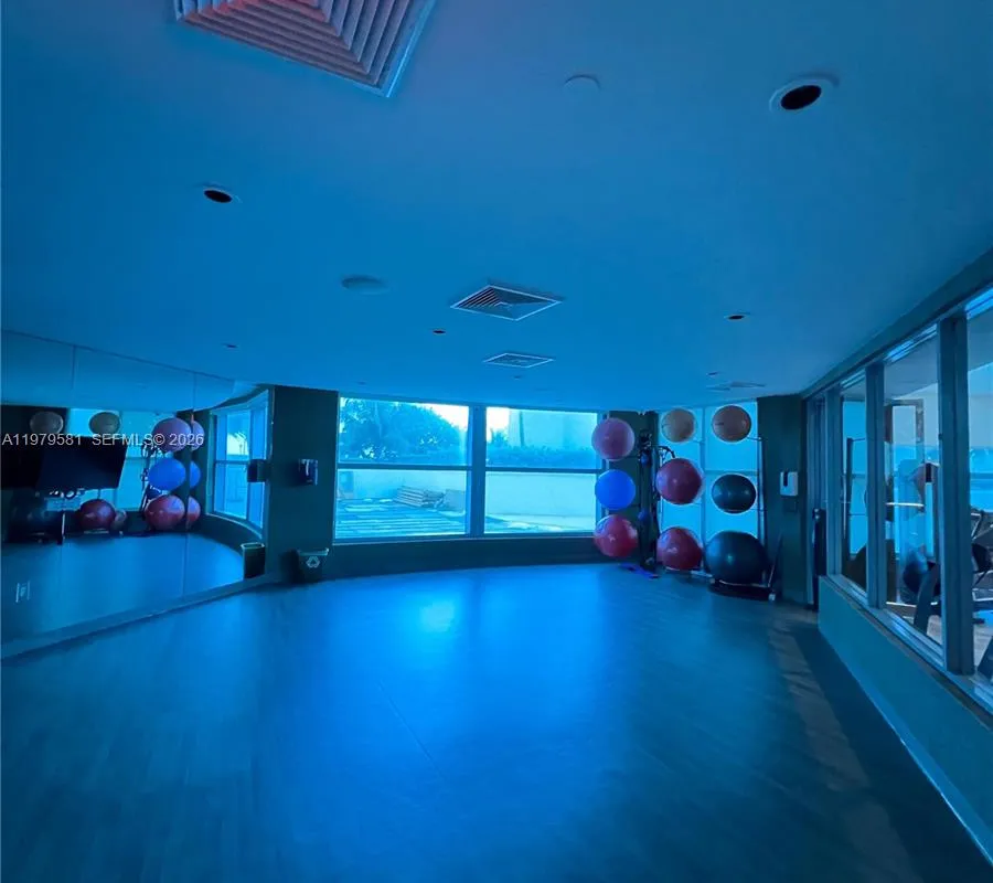 3101 S Ocean Dr # 3102, Hollywood FL 33019