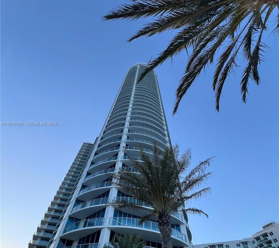 3101 S Ocean Dr # 3102, Hollywood FL 33019