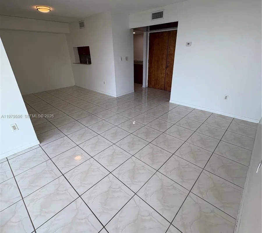 11800 SW 18th St # 4, Miami FL 33175
