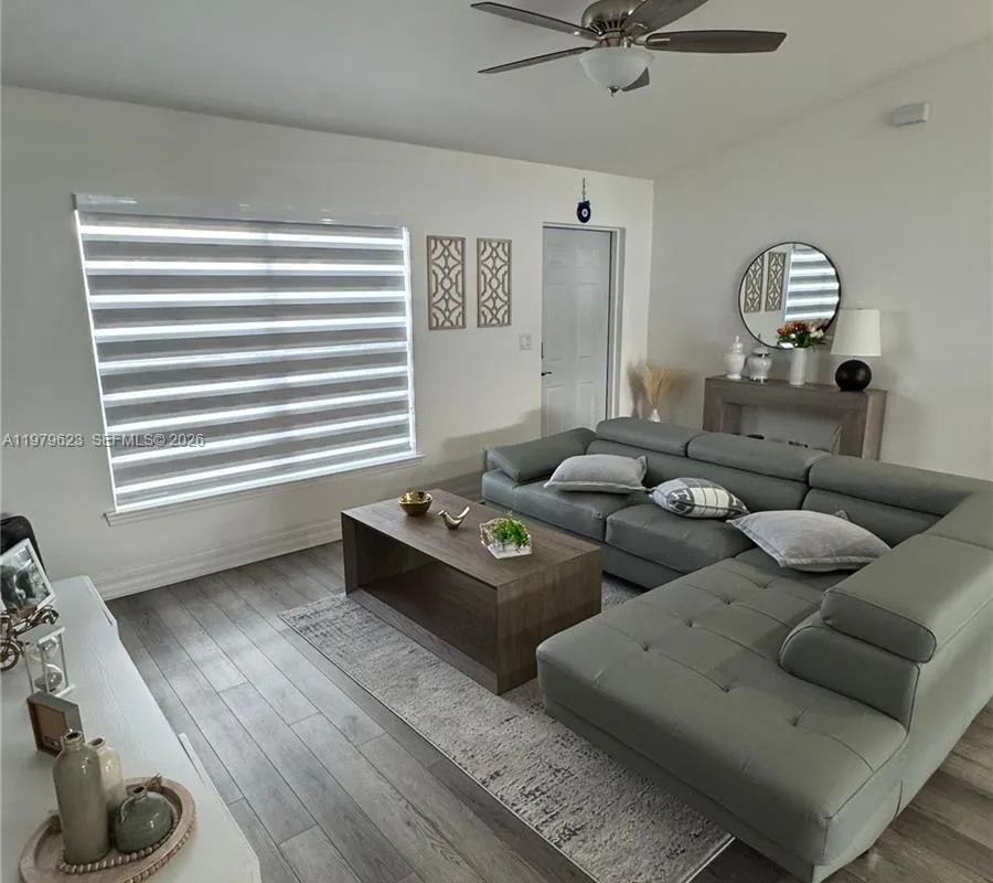 1119 Tropicana PKWY W, Cape Coral FL 33993