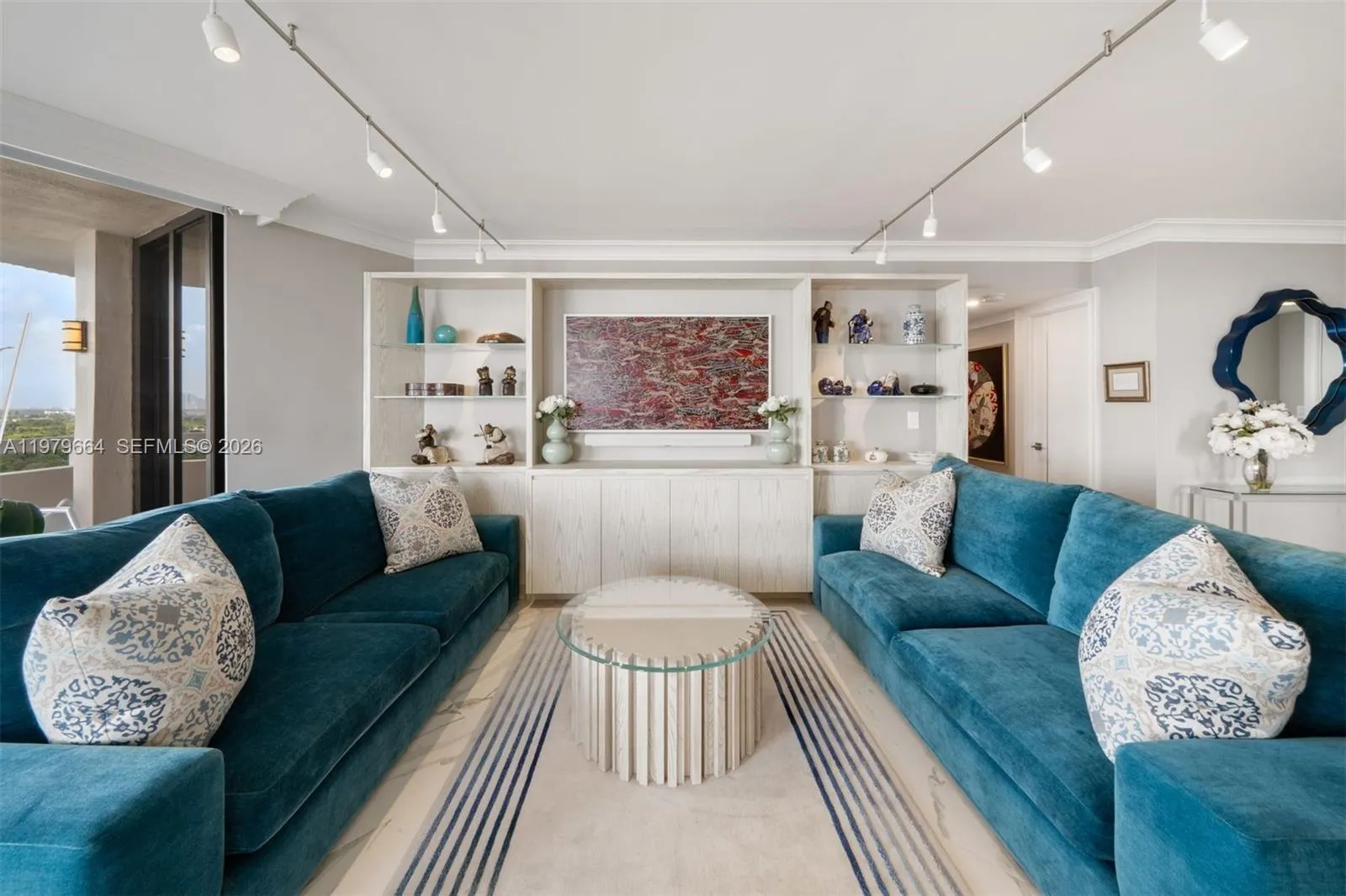 2000 Towerside Ter, Miami FL 33138