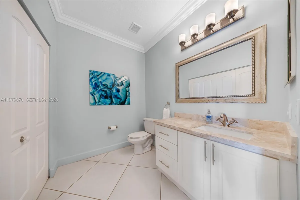 10917 NW 59th St, Doral FL 33178