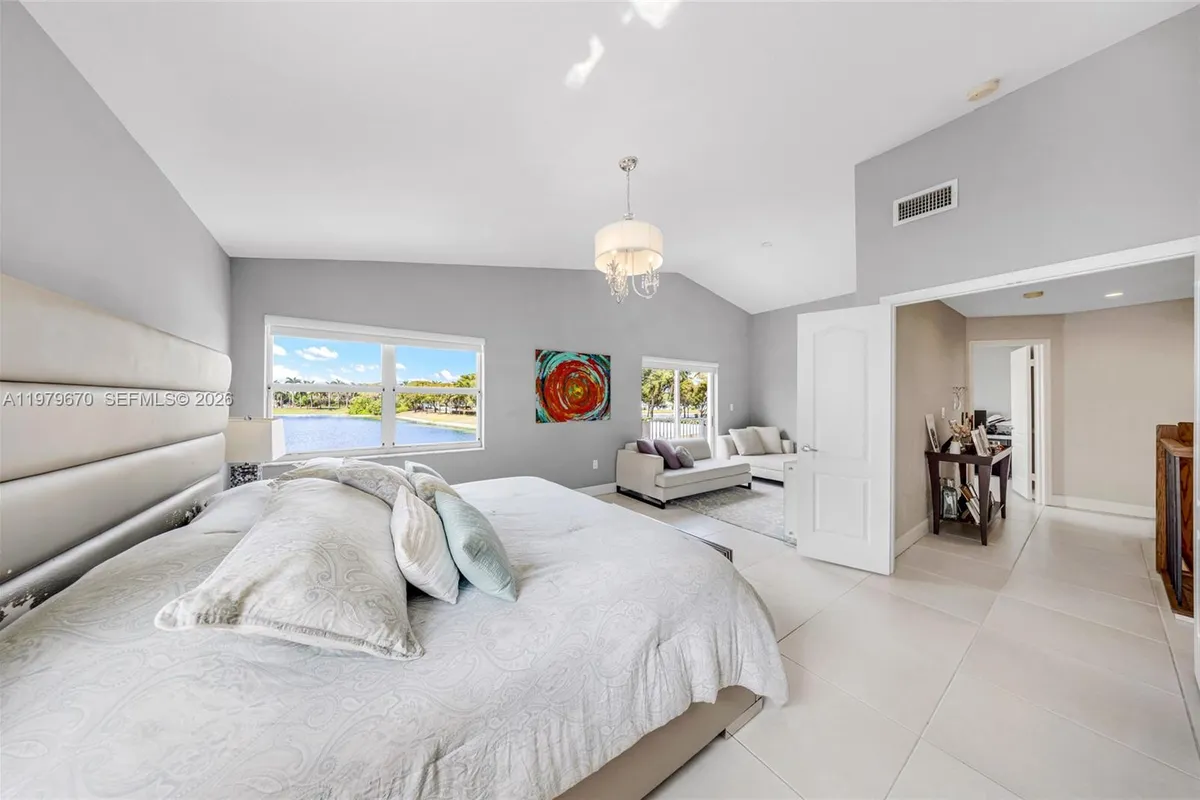 10917 NW 59th St, Doral FL 33178