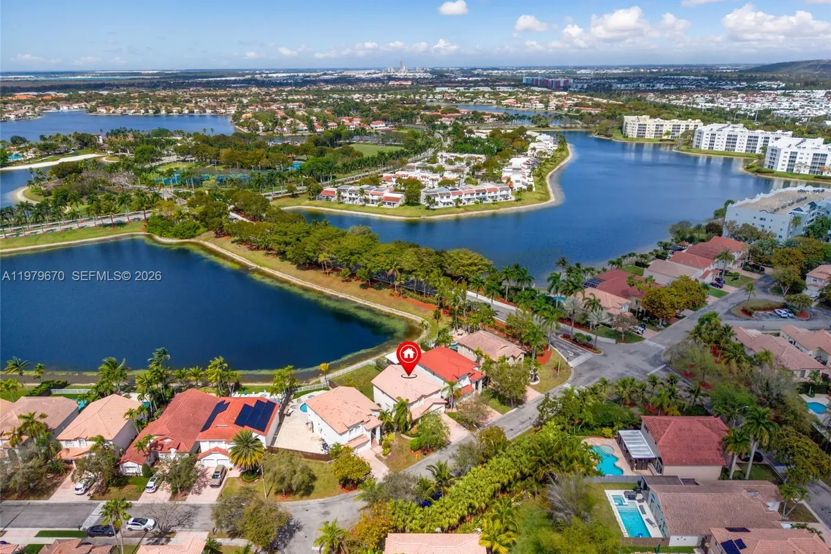 10917 NW 59th St, Doral FL 33178