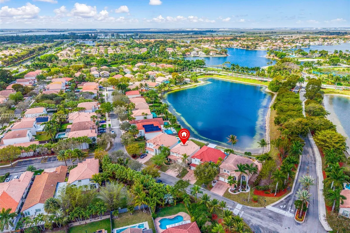 10917 NW 59th St, Doral FL 33178