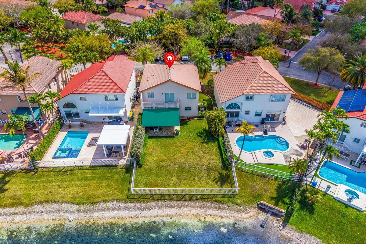 10917 NW 59th St, Doral FL 33178