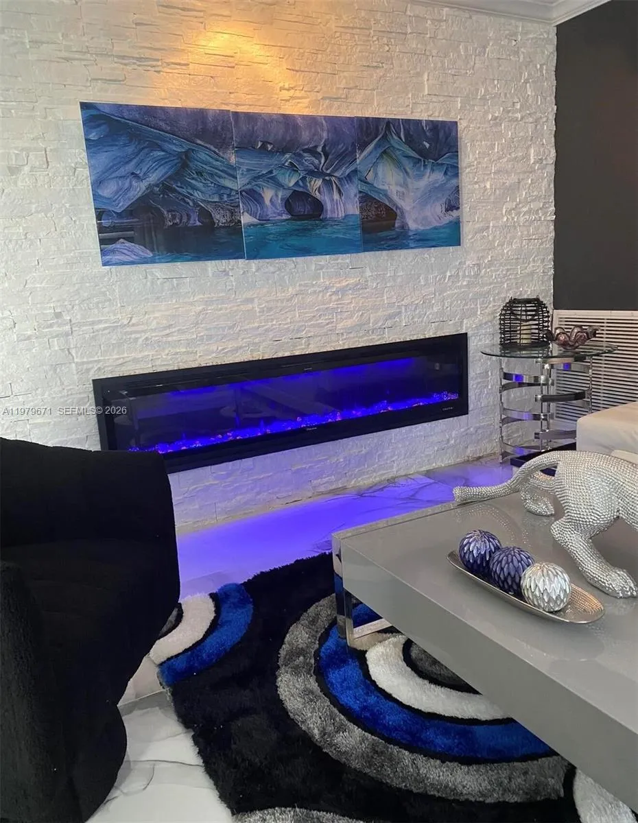 12121 SW 107th St, Miami FL 33186