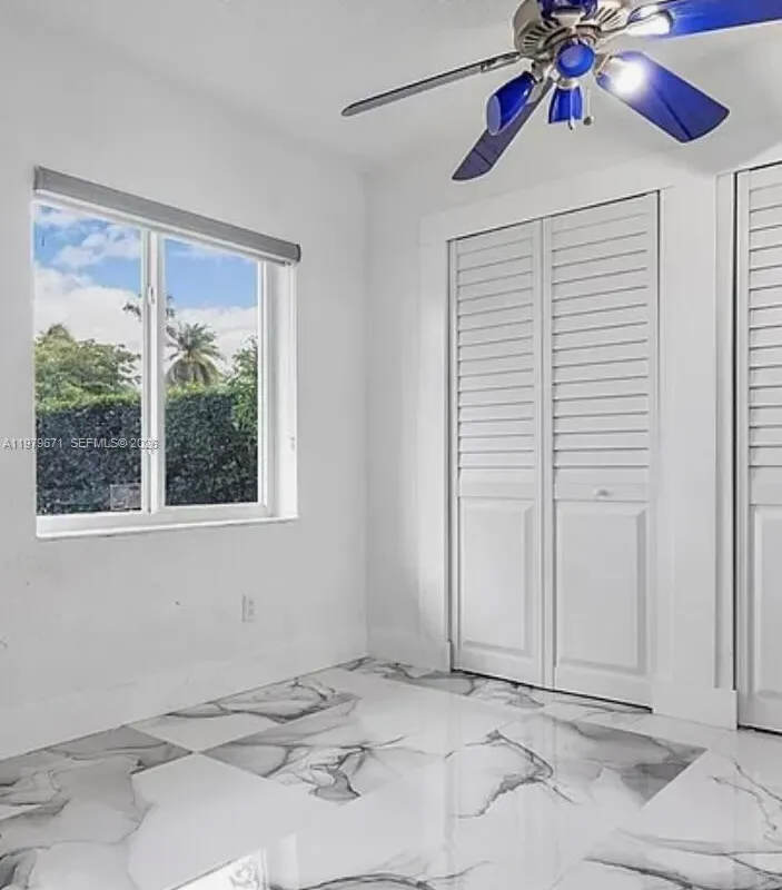 12121 SW 107th St, Miami FL 33186