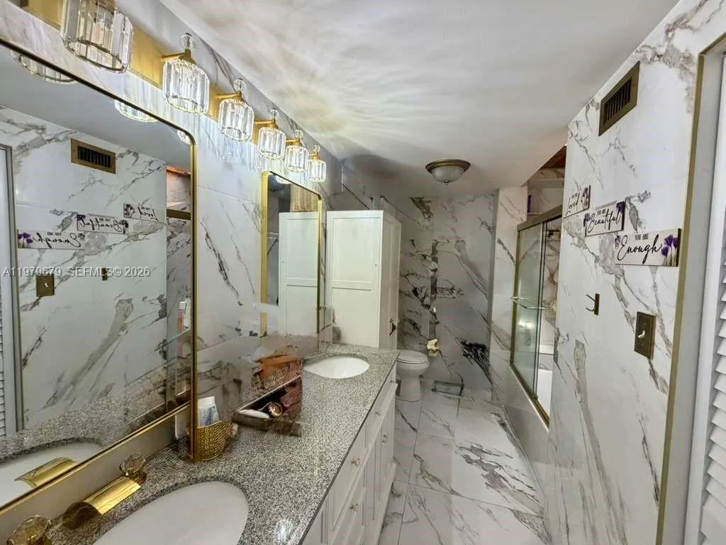 8209 SW 23rd Ct # 17C, North Lauderdale FL 33068