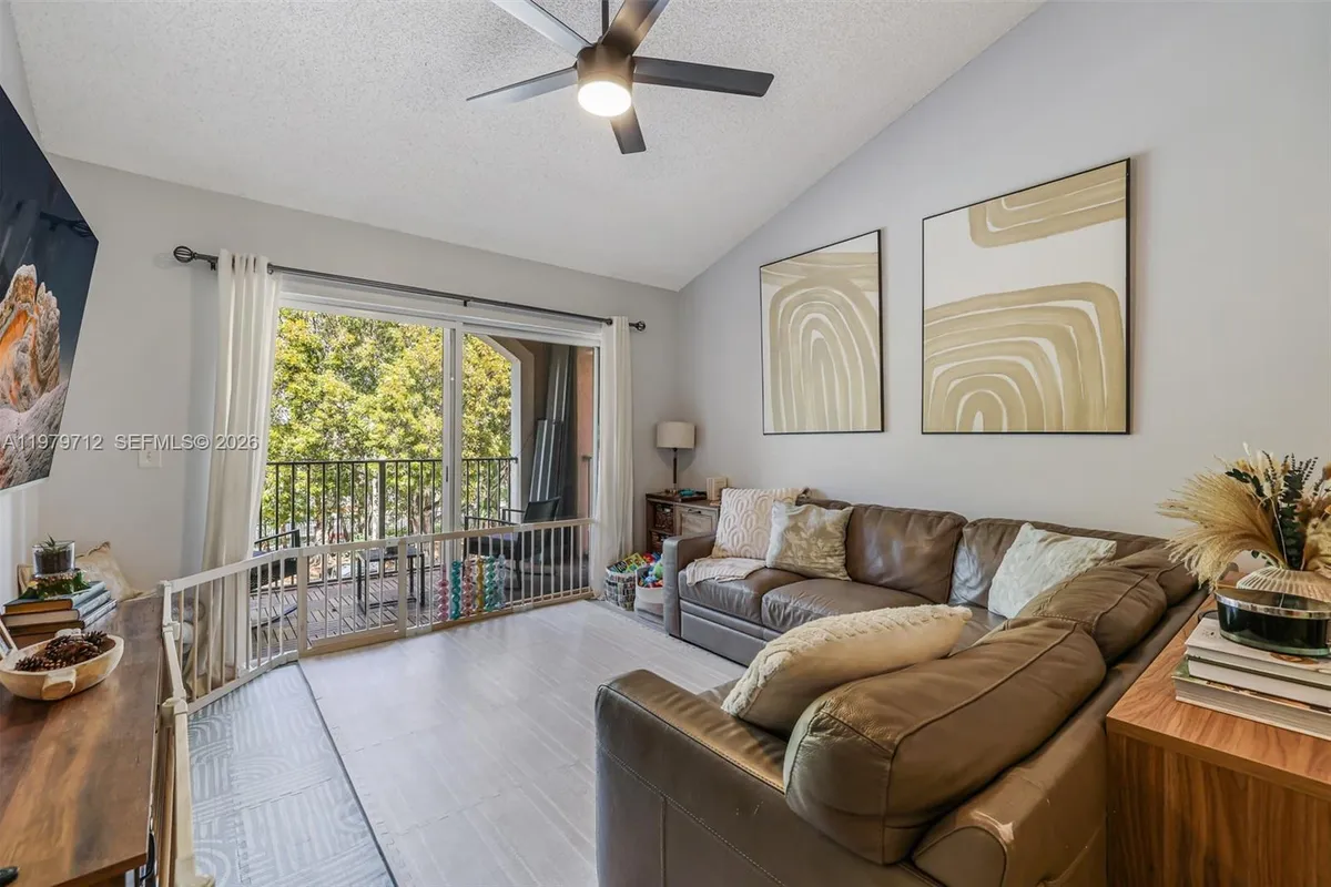 12172 Saint Andrews Pl # 307, Miramar FL 33025