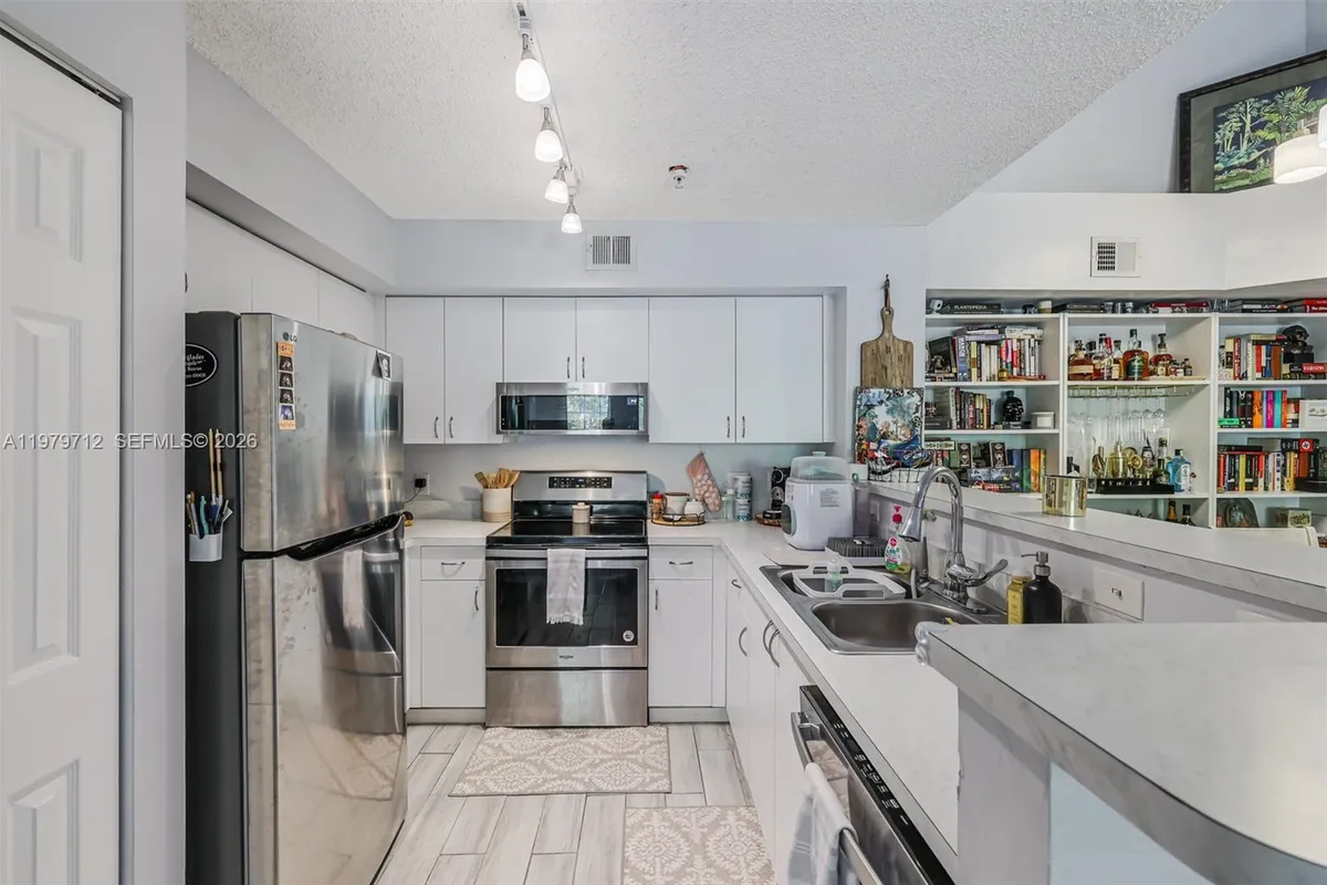 12172 Saint Andrews Pl # 307, Miramar FL 33025