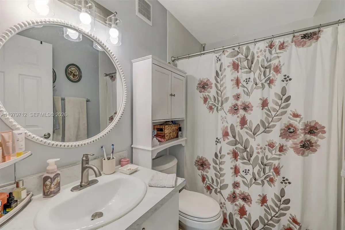 12172 Saint Andrews Pl # 307, Miramar FL 33025