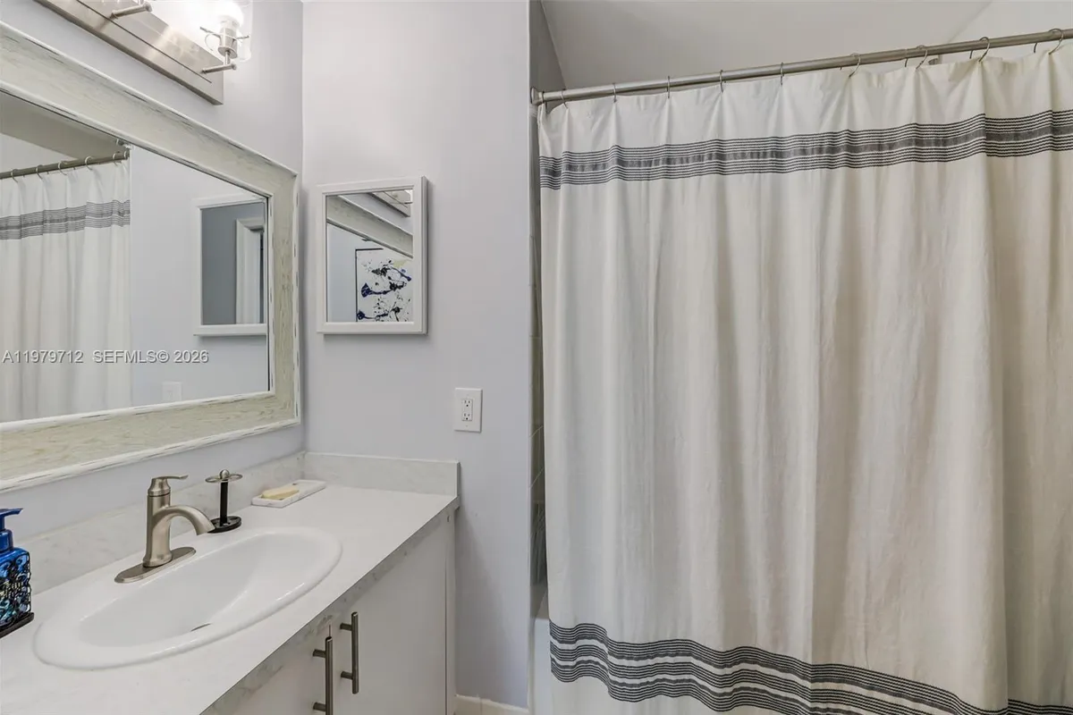 12172 Saint Andrews Pl # 307, Miramar FL 33025